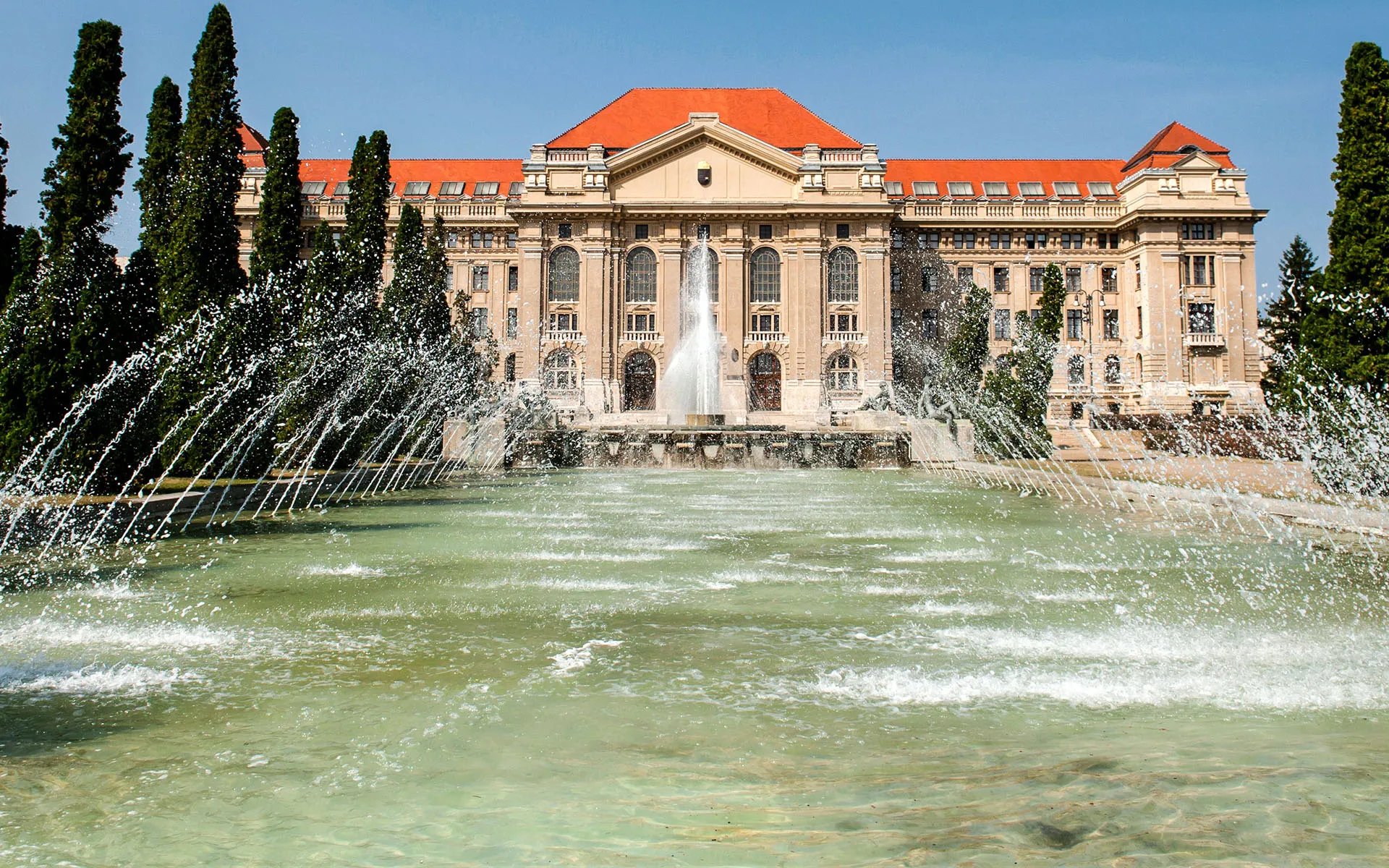 University of Debrecen